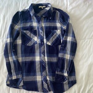 blue and white plaid flannel button down shirt